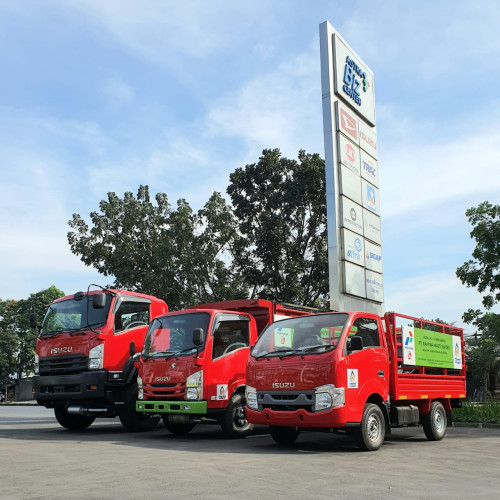 Sales isuzu Bandung